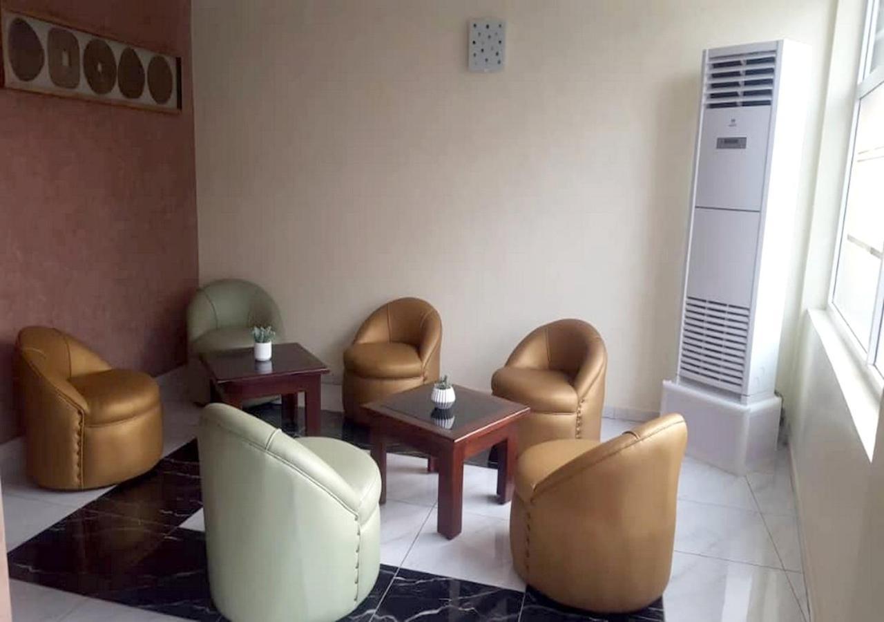 Benin City Center Hotel Cotonou Buitenkant foto