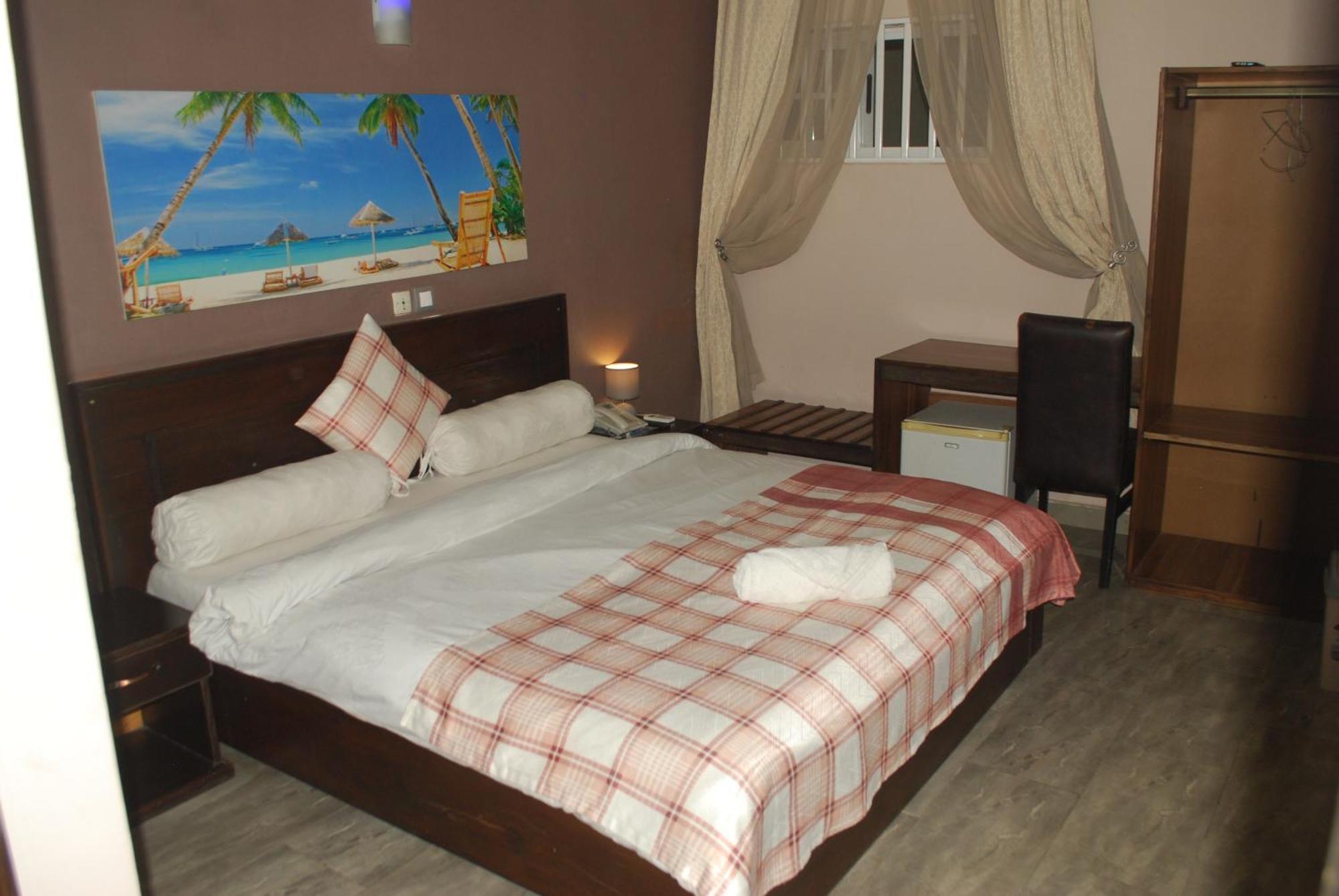 Benin City Center Hotel Cotonou Buitenkant foto